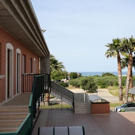 Residence Villaggio Del Sole Термоли Екстериор снимка