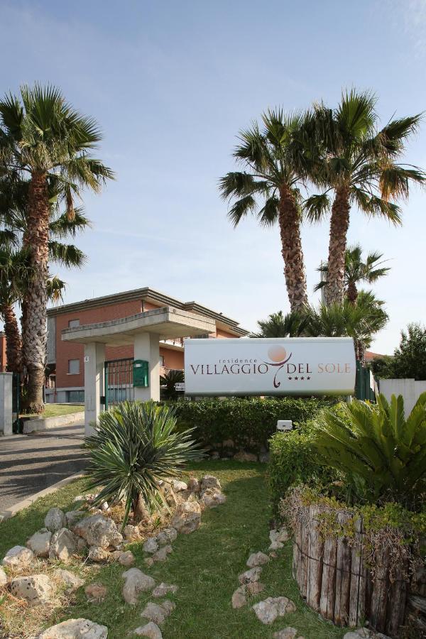 Residence Villaggio Del Sole Термоли Екстериор снимка