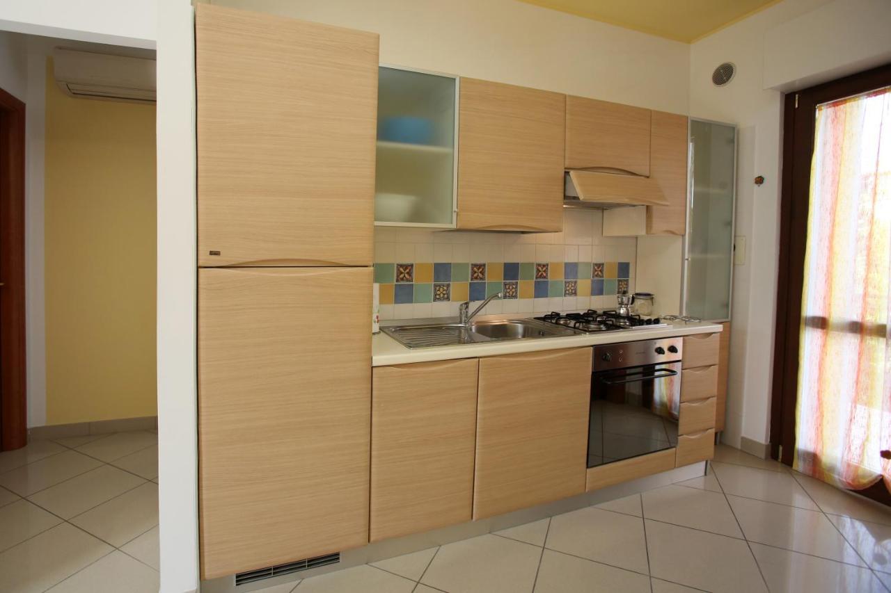 Residence Villaggio Del Sole Термоли Екстериор снимка
