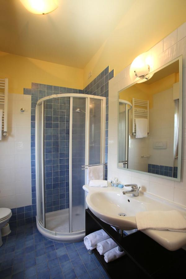 Residence Villaggio Del Sole Термоли Екстериор снимка